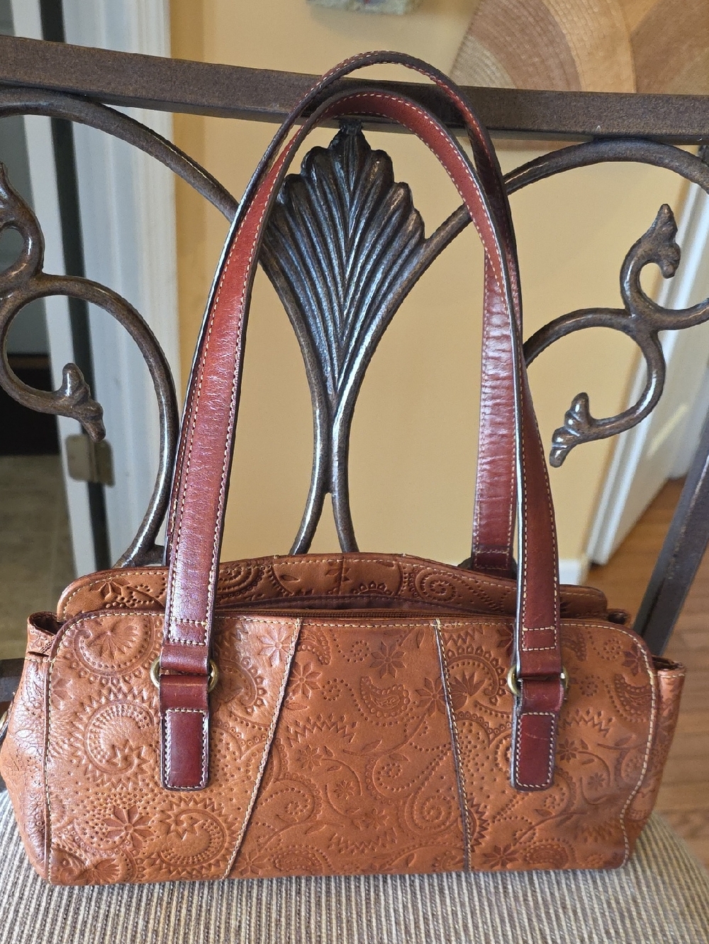 Vintage Fossil Tooled Leather Bag